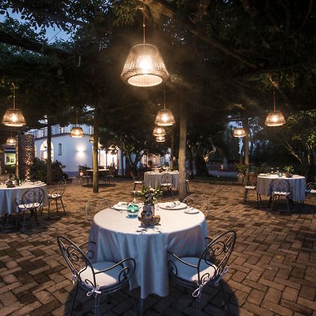 Hotel Oasi Olimpia Relais SantʼAgata sui Due Golfi Exteriér fotografie