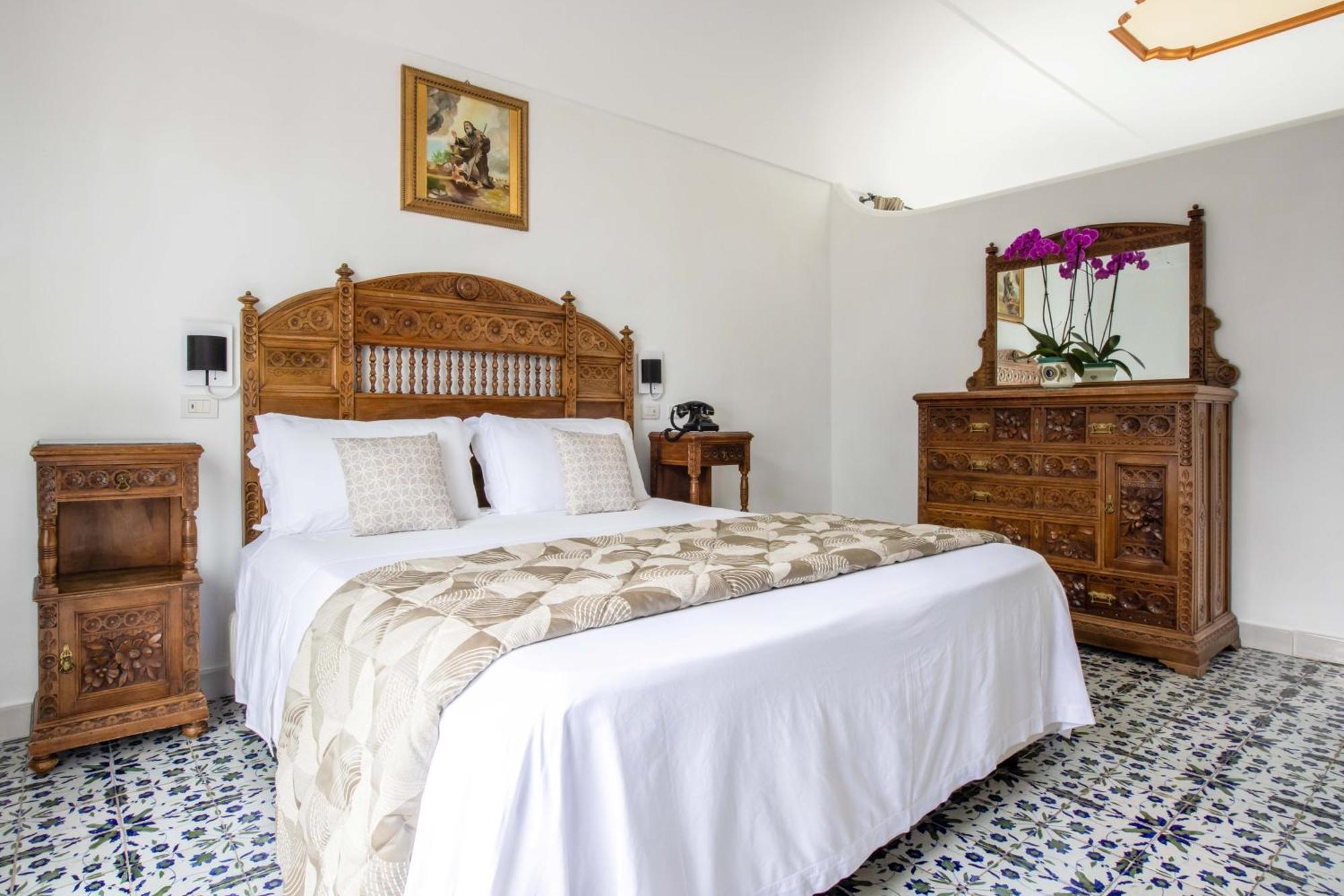Hotel Oasi Olimpia Relais SantʼAgata sui Due Golfi Exteriér fotografie