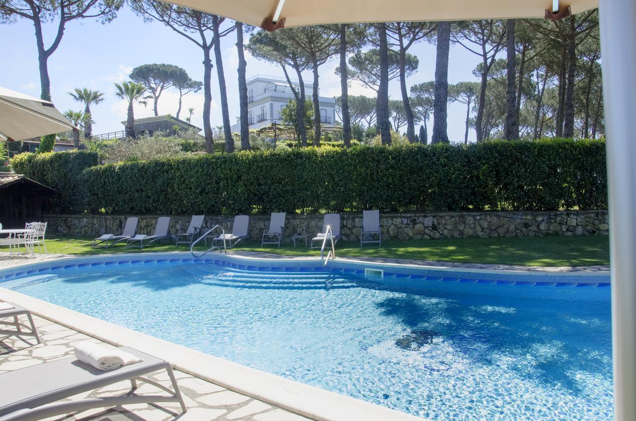 Hotel Oasi Olimpia Relais SantʼAgata sui Due Golfi Exteriér fotografie
