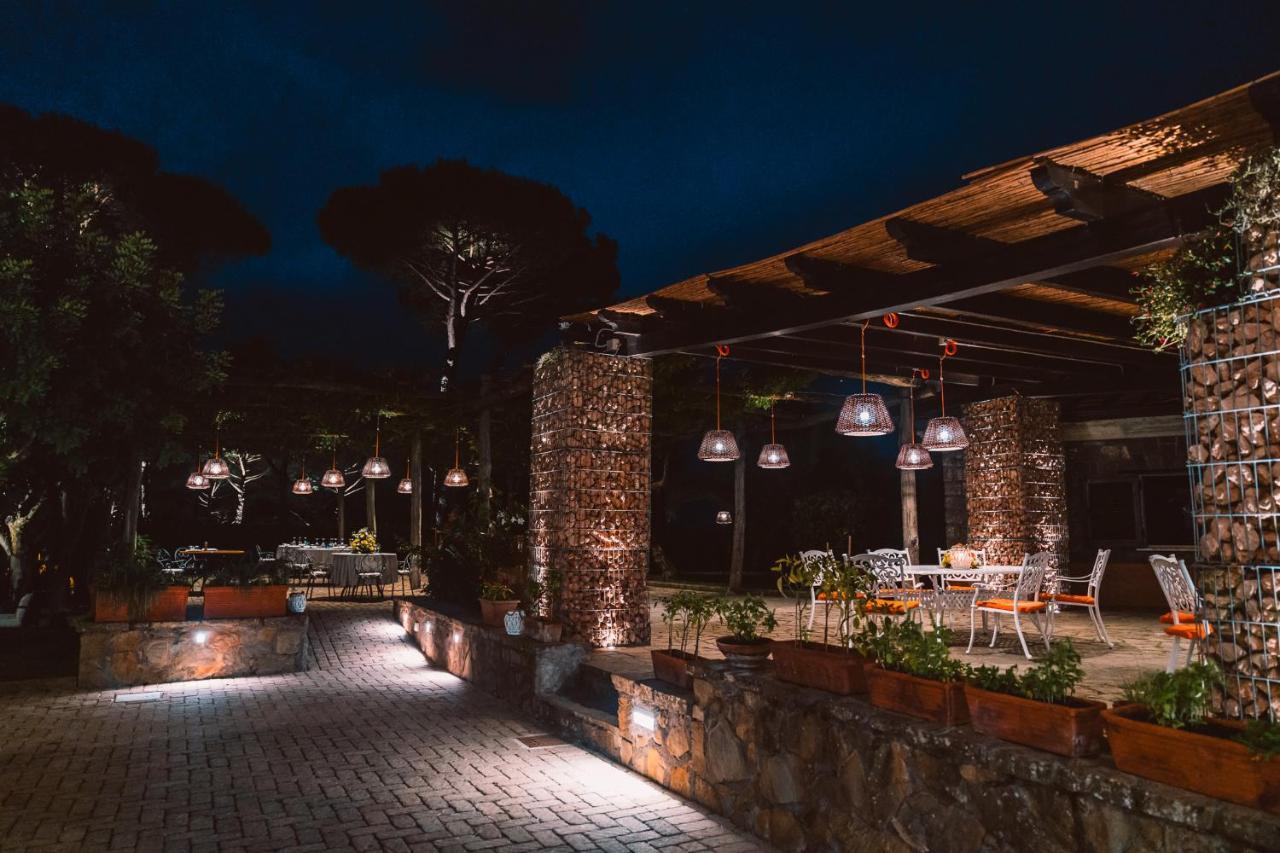 Hotel Oasi Olimpia Relais SantʼAgata sui Due Golfi Exteriér fotografie